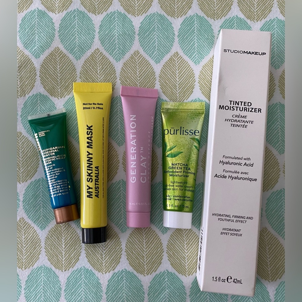 •NEW•{5 Items} Facial Mask and Moisturizer Bundle